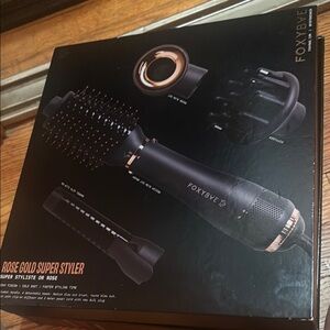 FoxyBae Rose Gold Super Styler
